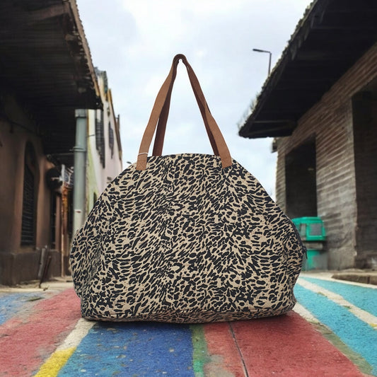 Leopard Print Tote Bag – Large Stylish Shoulder Bag for Women with Faux Leather Straps