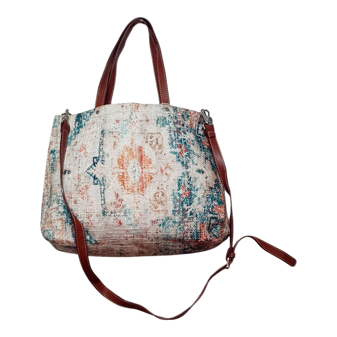 Vintage-Inspired Tapestry Shoulder Bag with Leather Straps and Boho Pattern