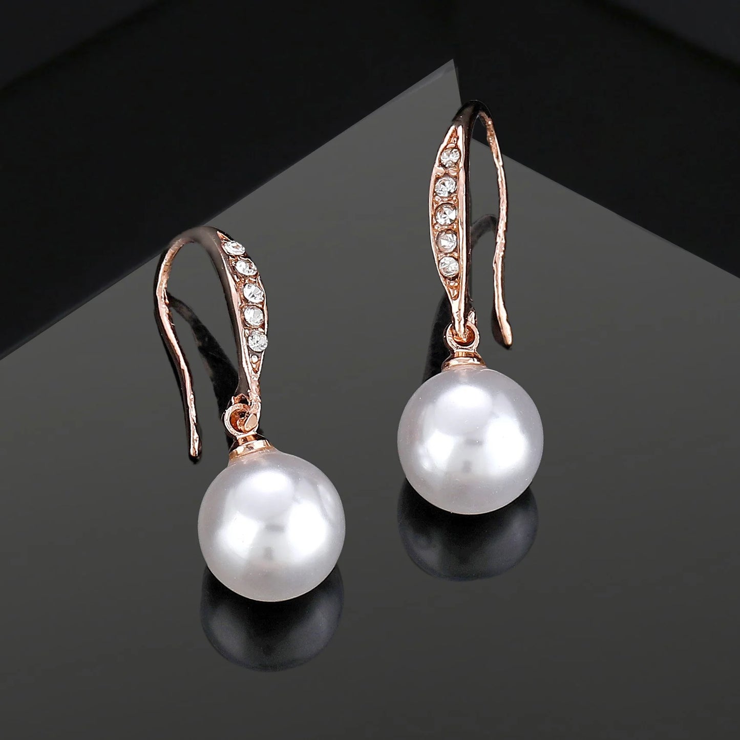 Beautiful Classic Pearl Drop Dangle Earrings