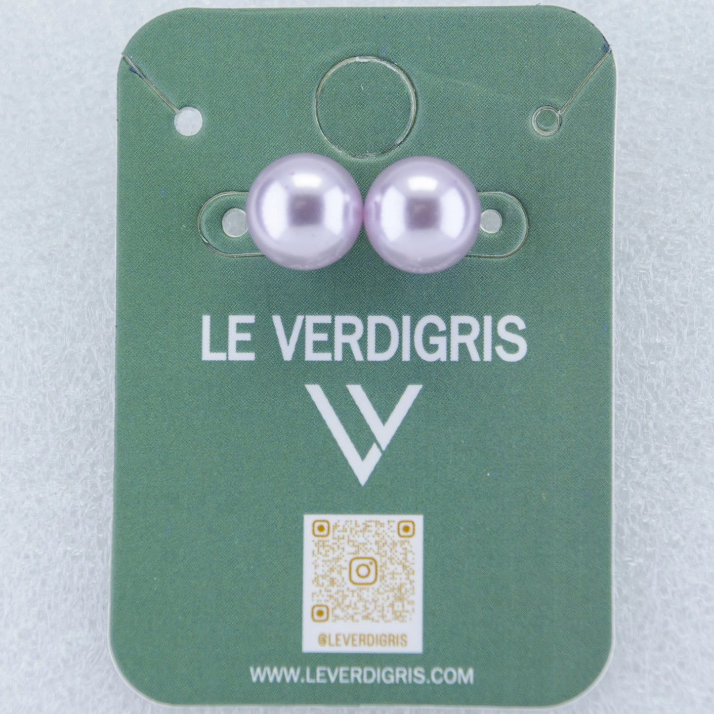 Rhodium Plated Shimmering Pearl Stud Earrings - light Purple